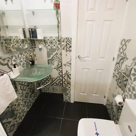 Apartamento Duplex En Centro De Malaga, Calle Nuno Gomez