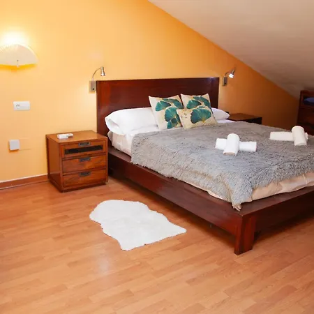 Duplex En Centro De Malaga, Calle Nuno Gomez * Malaga