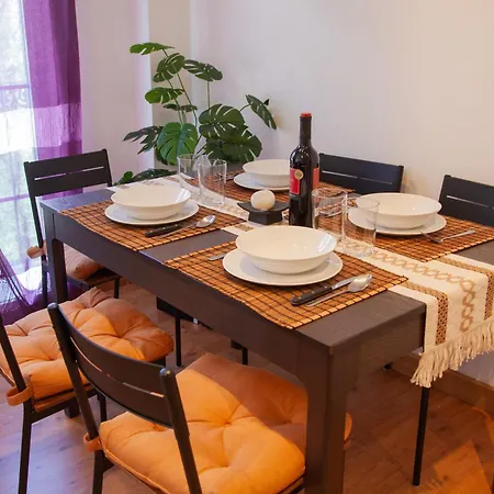 Duplex En Centro De Malaga, Calle Nuno Gomez Apartment